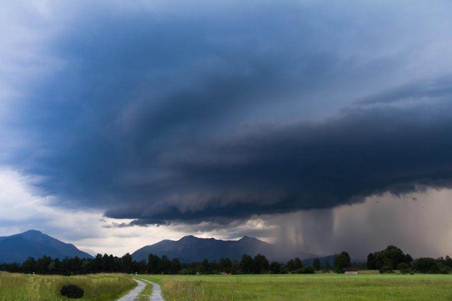 什么是厄爾尼諾現(xiàn)象？什么是拉尼娜現(xiàn)象？